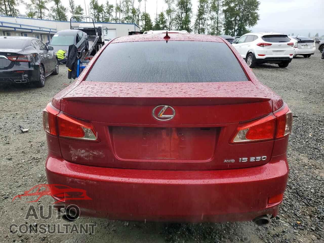 LEXUS IS 2011 - JTHCF5C21B5050545