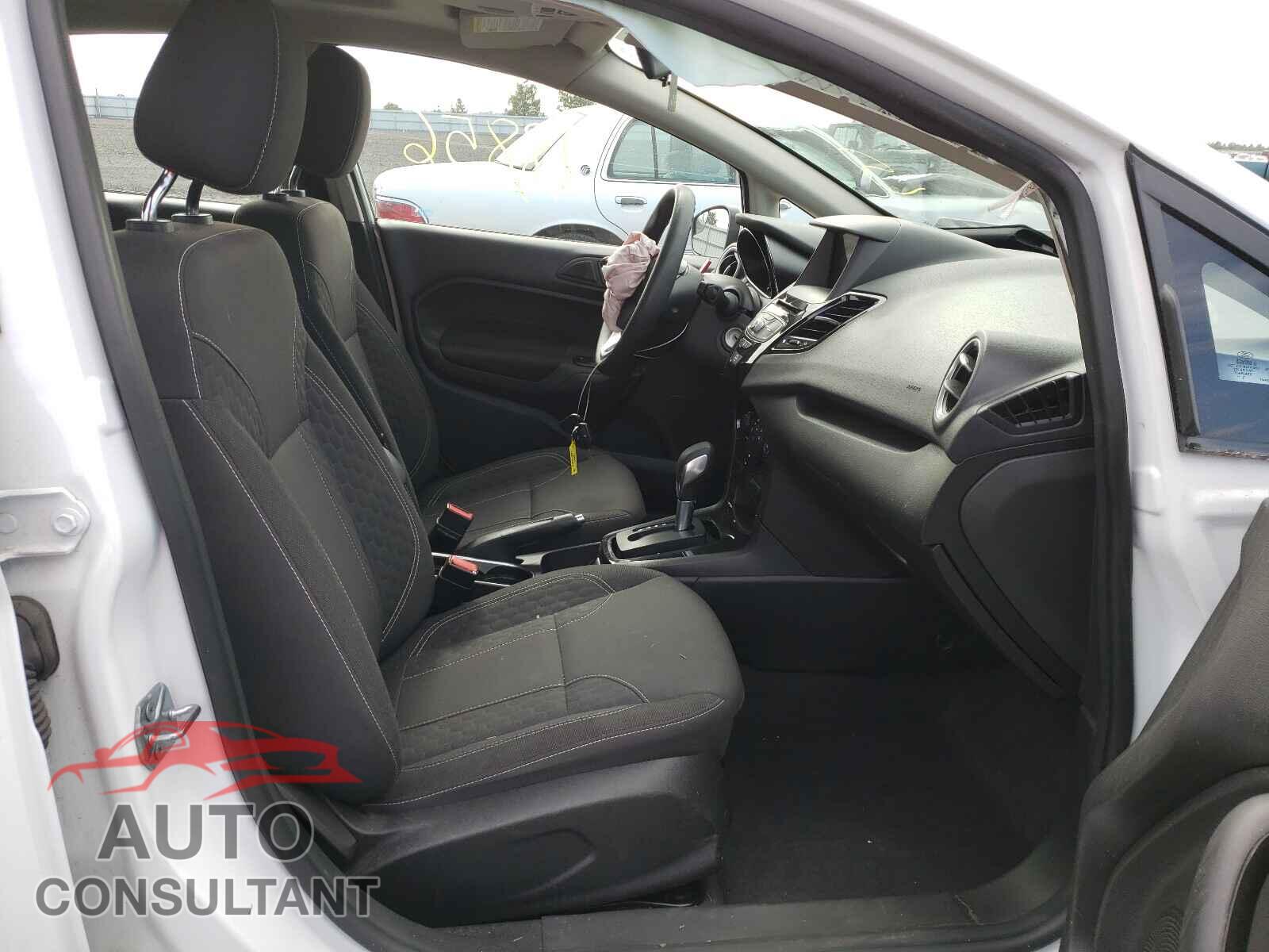FORD FIESTA 2017 - 3FADP4EJ6HM153566