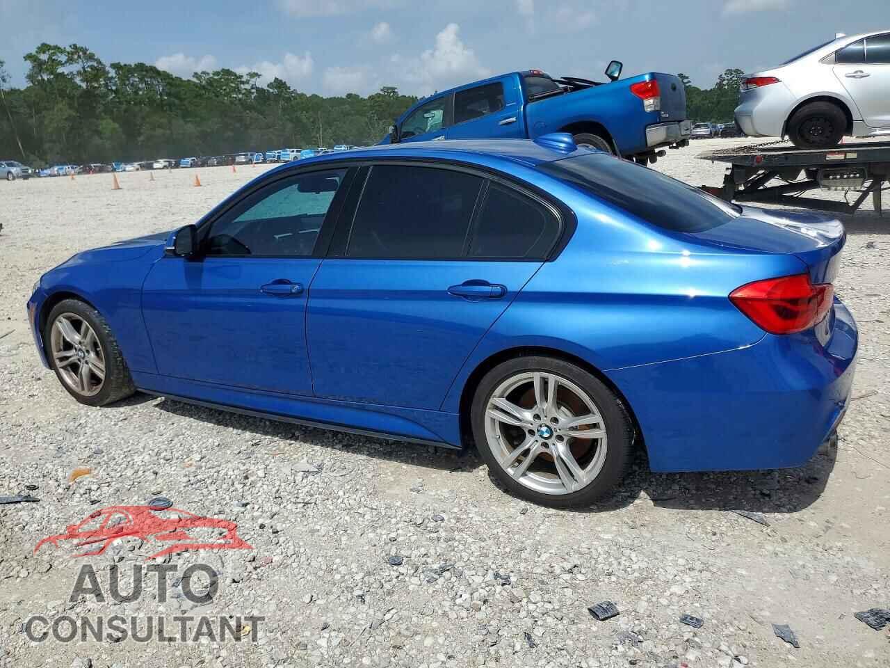 BMW 3 SERIES 2018 - WBA8B9C52JEE81981