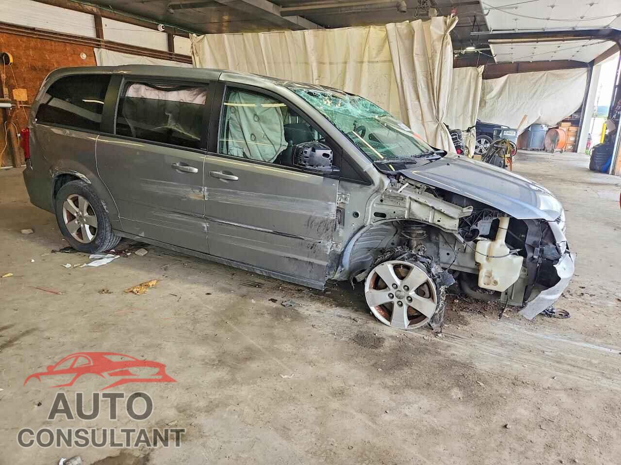 DODGE CARAVAN 2013 - 2C4RDGBG1DR628210