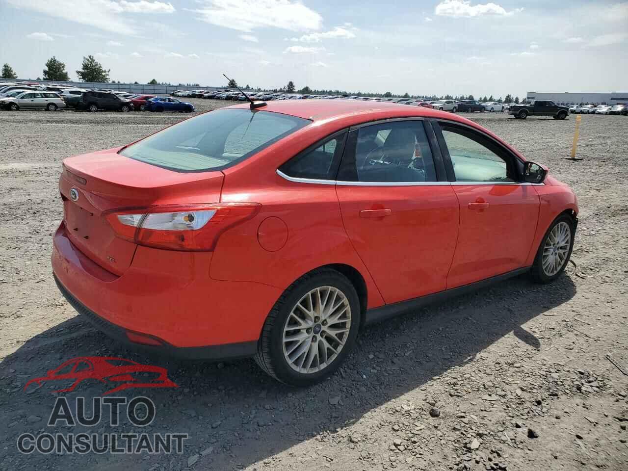 FORD FOCUS 2012 - 1FAHP3H2XCL117275