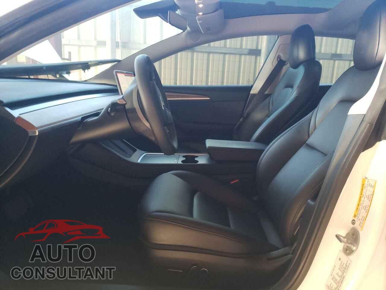TESLA MODEL 3 2022 - 5YJ3E1EB9NF256659