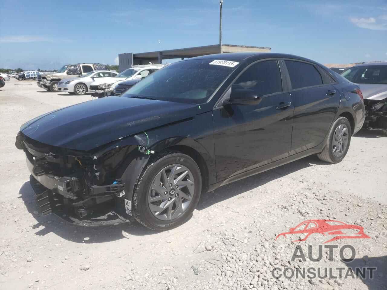 HYUNDAI ELANTRA 2024 - KMHLM4DG5RU706110