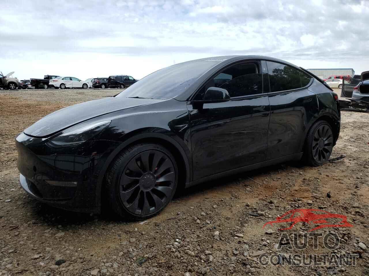 TESLA MODEL Y 2023 - 7SAYGDEFXPF947404