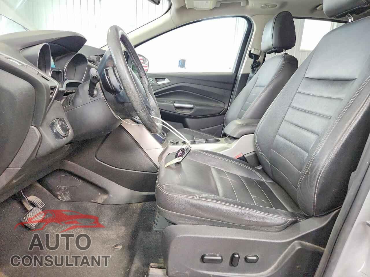 FORD ESCAPE 2013 - 1FMCU9H94DUC11432