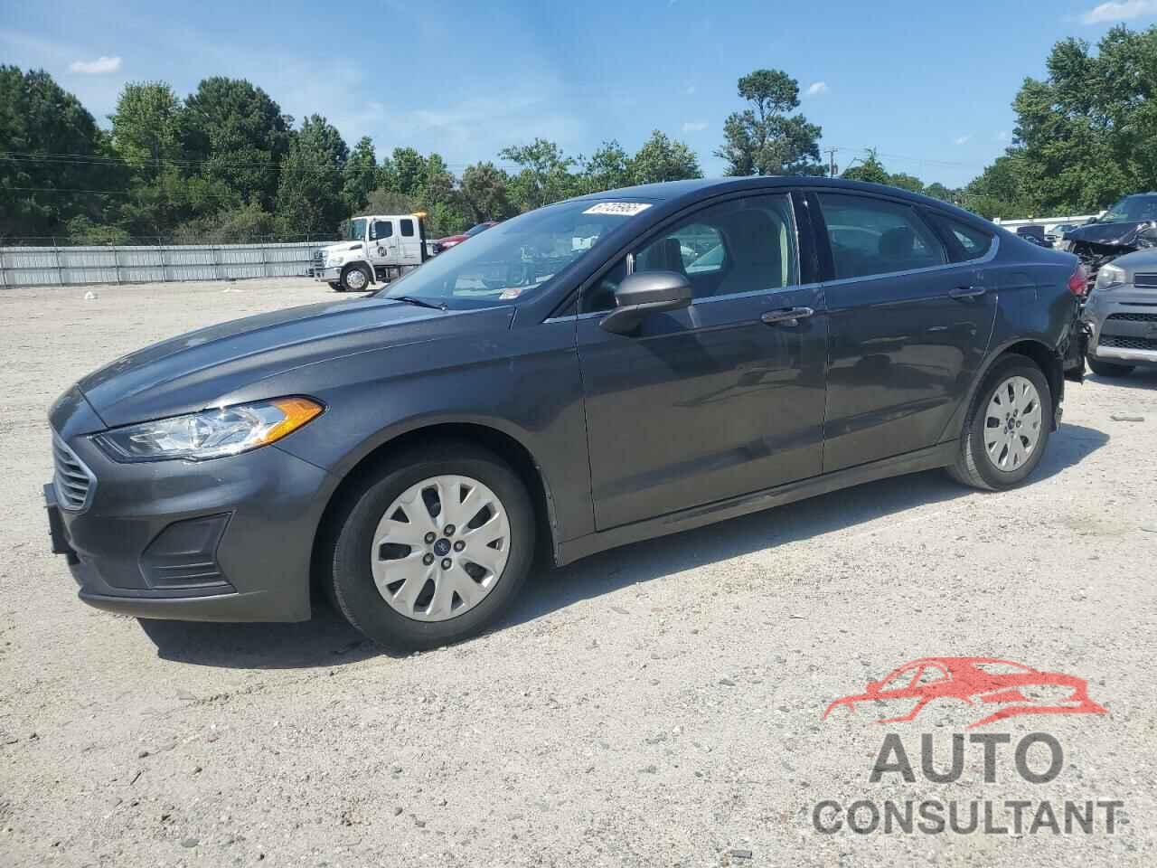 FORD FUSION 2019 - 3FA6P0G73KR218595