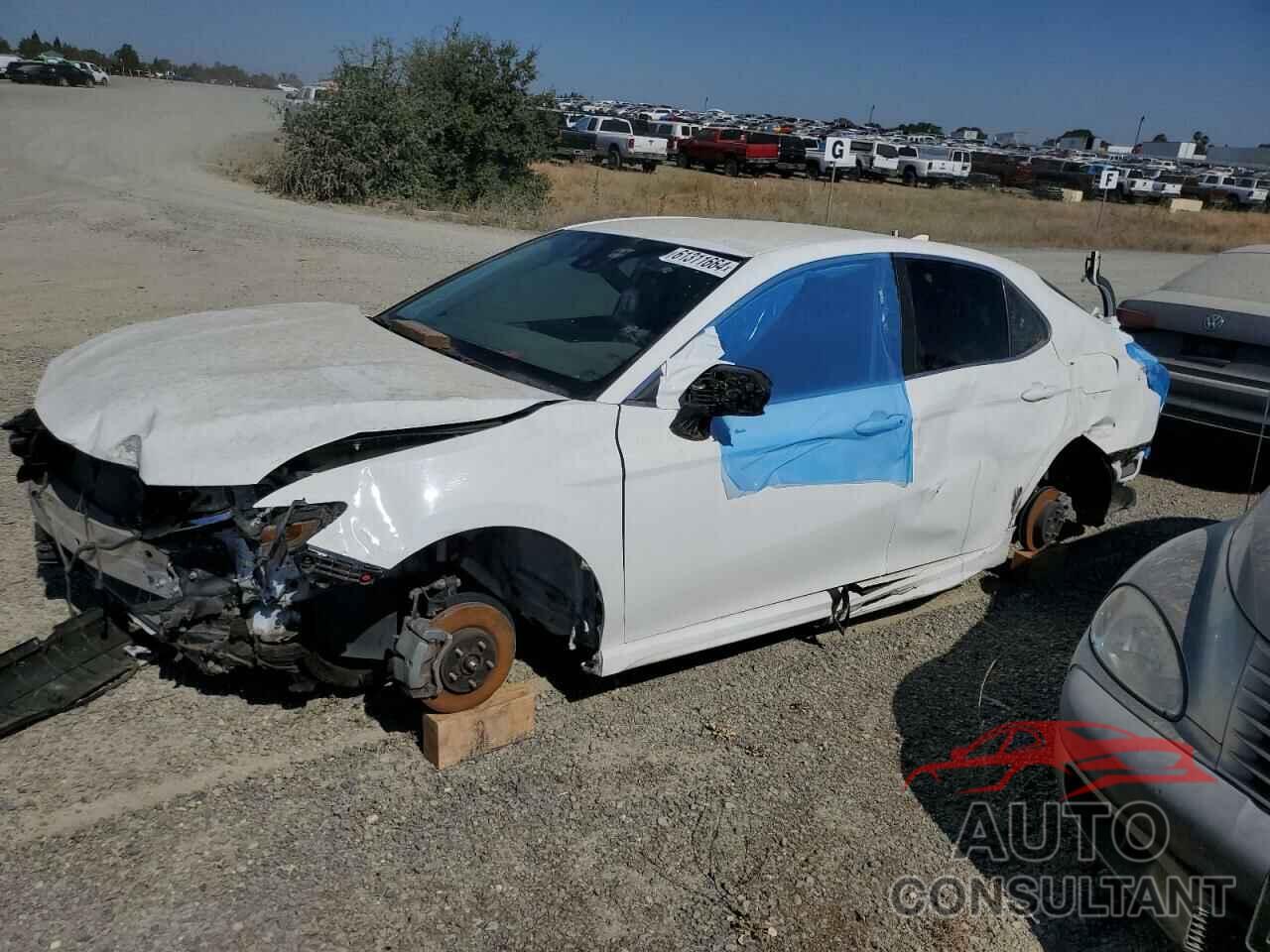 TOYOTA CAMRY 2020 - 4T1G11AK1LU905731