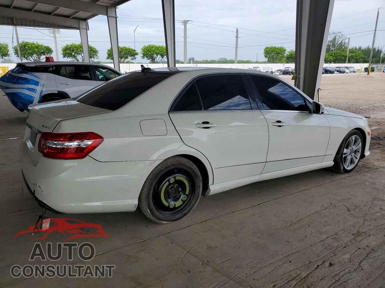 MERCEDES-BENZ E-CLASS 2012 - WDDHF8JB8CA652790