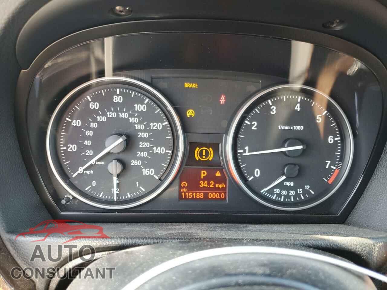 BMW 3 SERIES 2011 - WBAPH5G59BNM73680