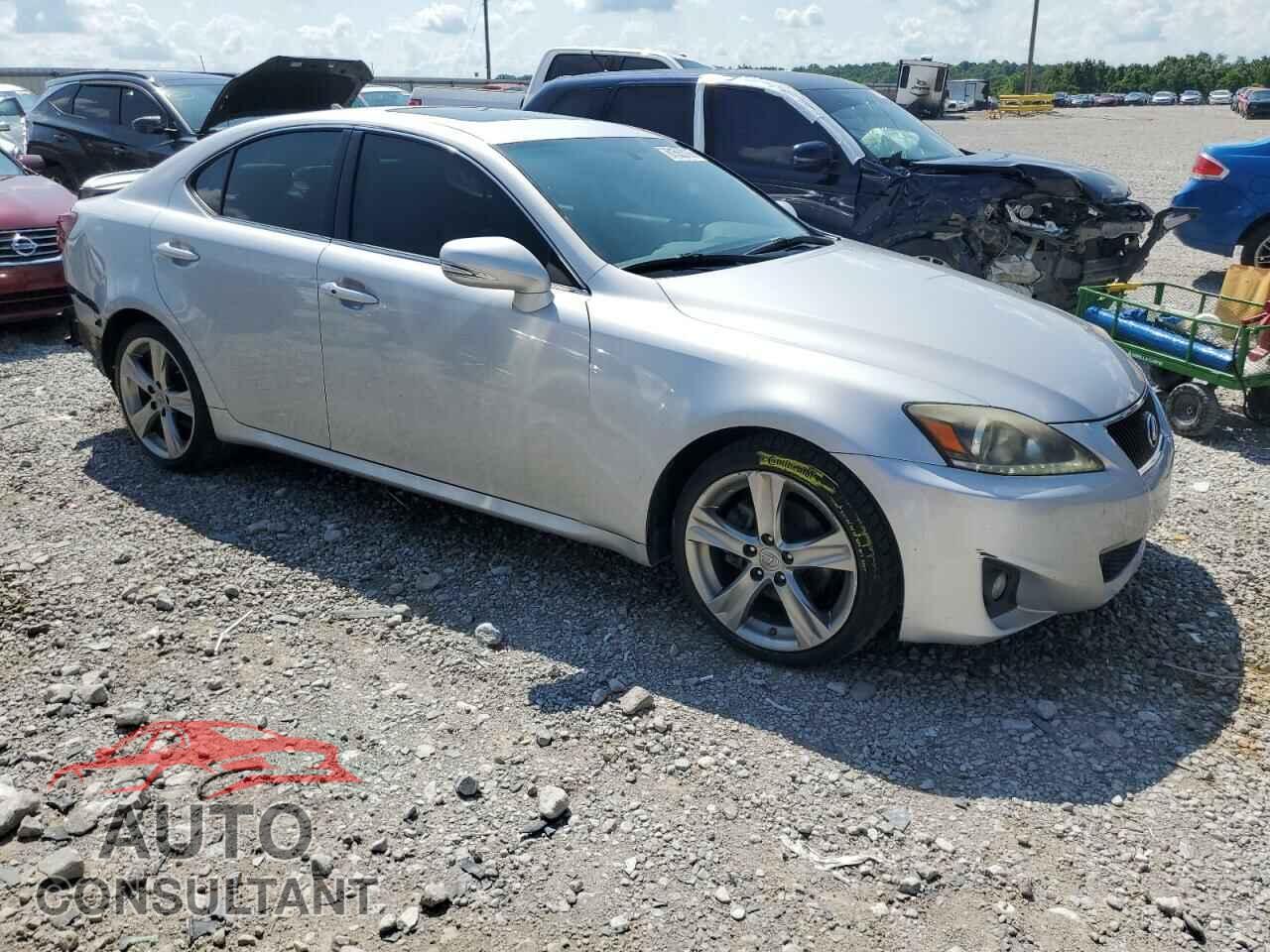 LEXUS IS 2011 - JTHBF5C28B5152601