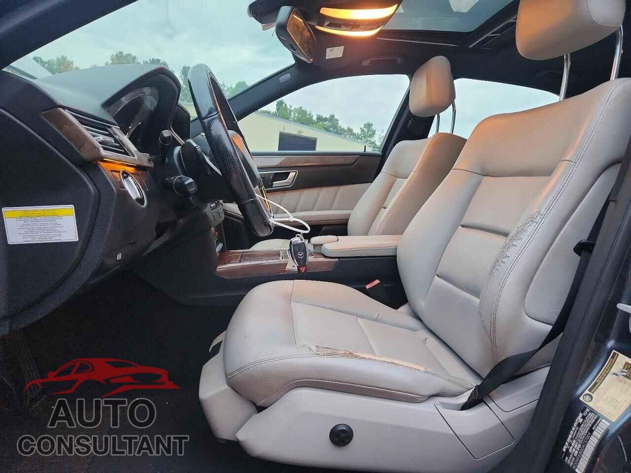 MERCEDES-BENZ E-CLASS 2013 - WDDHF8JB0DA737009