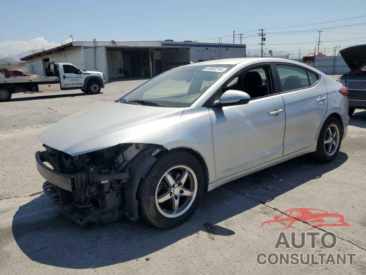 HYUNDAI ELANTRA 2018 - 5NPD84LF0JH370094