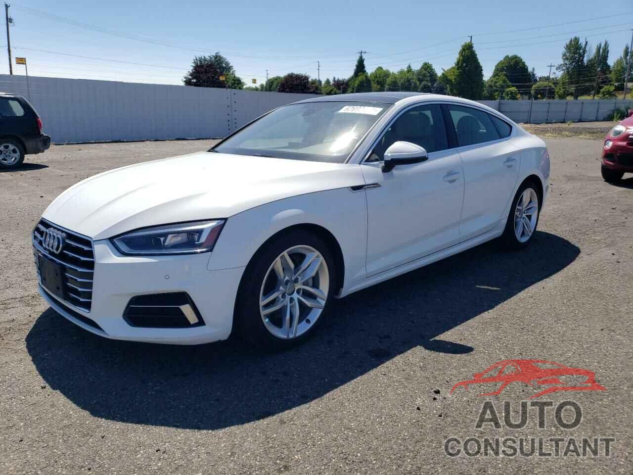 AUDI A5 2019 - WAUBNCF57KA044215