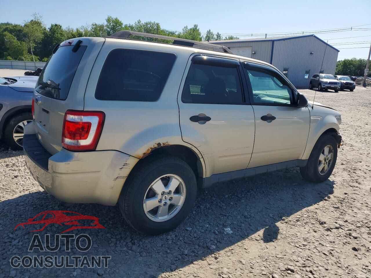 FORD ESCAPE 2012 - 1FMCU9D74CKA77892