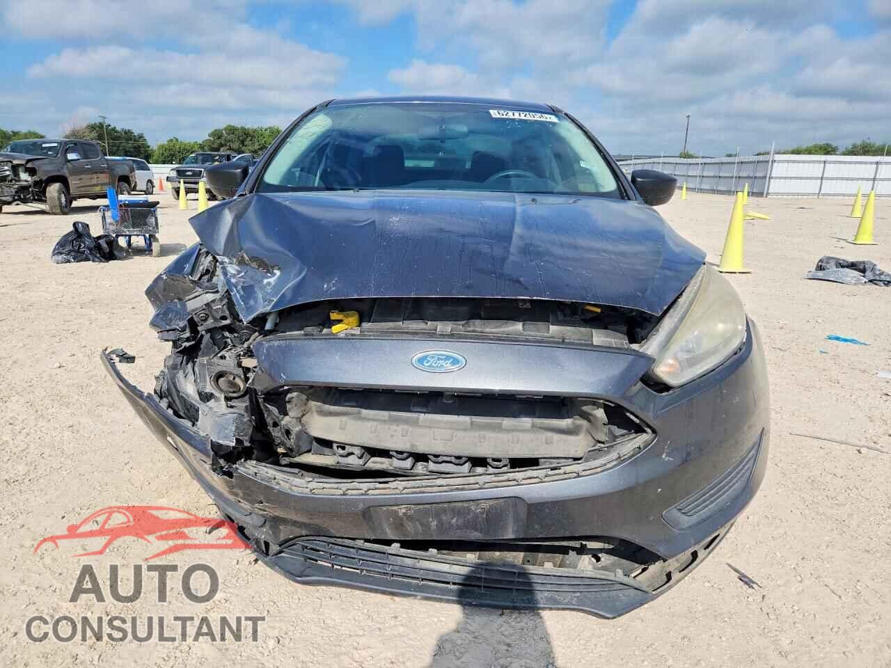 FORD FOCUS 2016 - 1FADP3E20GL229978