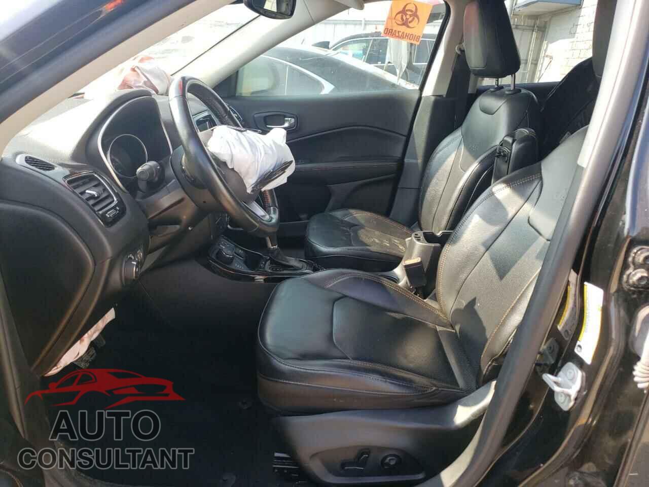 JEEP COMPASS 2019 - 3C4NJDCB3KT812907