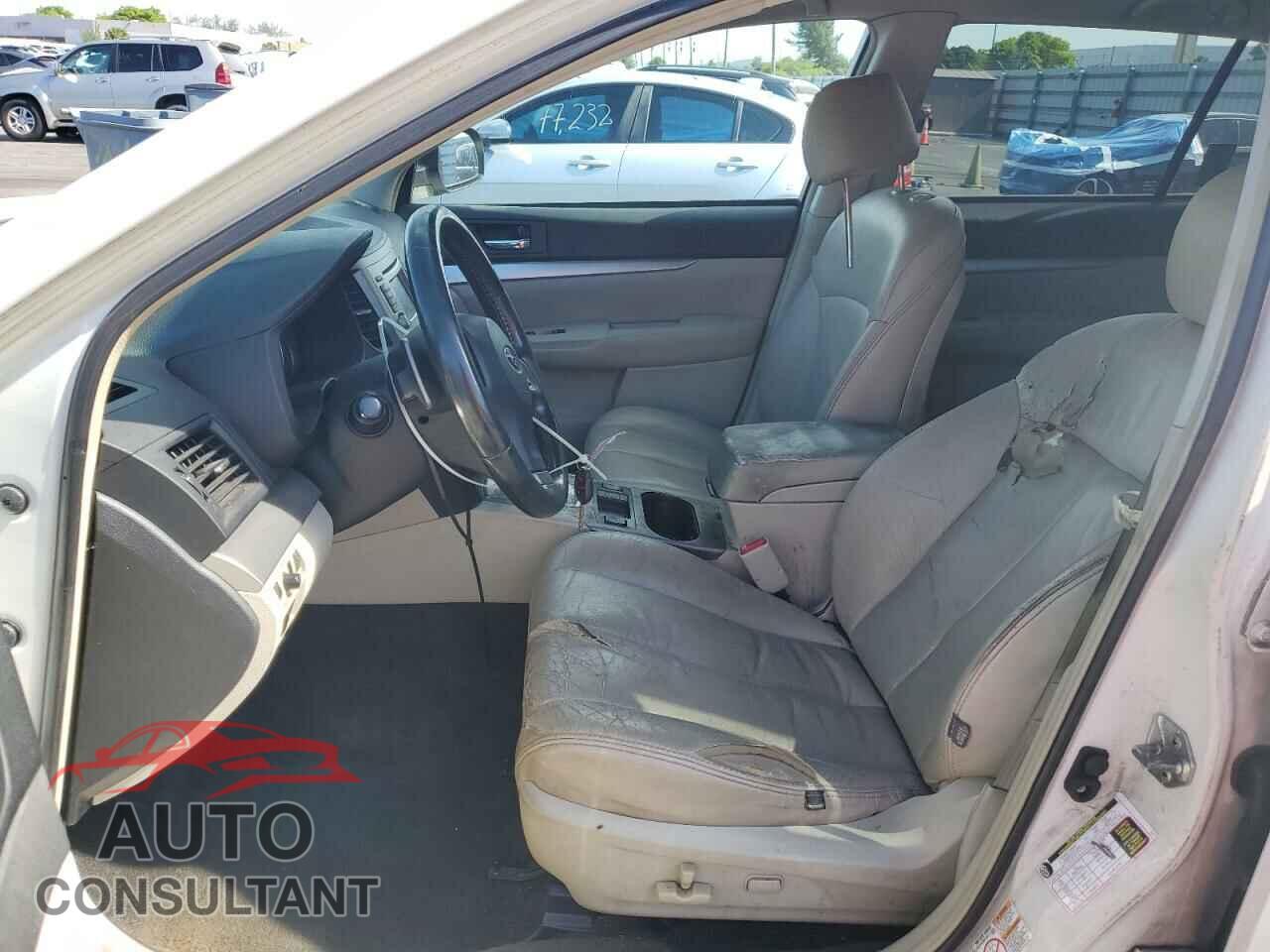 SUBARU OUTBACK 2014 - 4S4BRCCC5E3245531