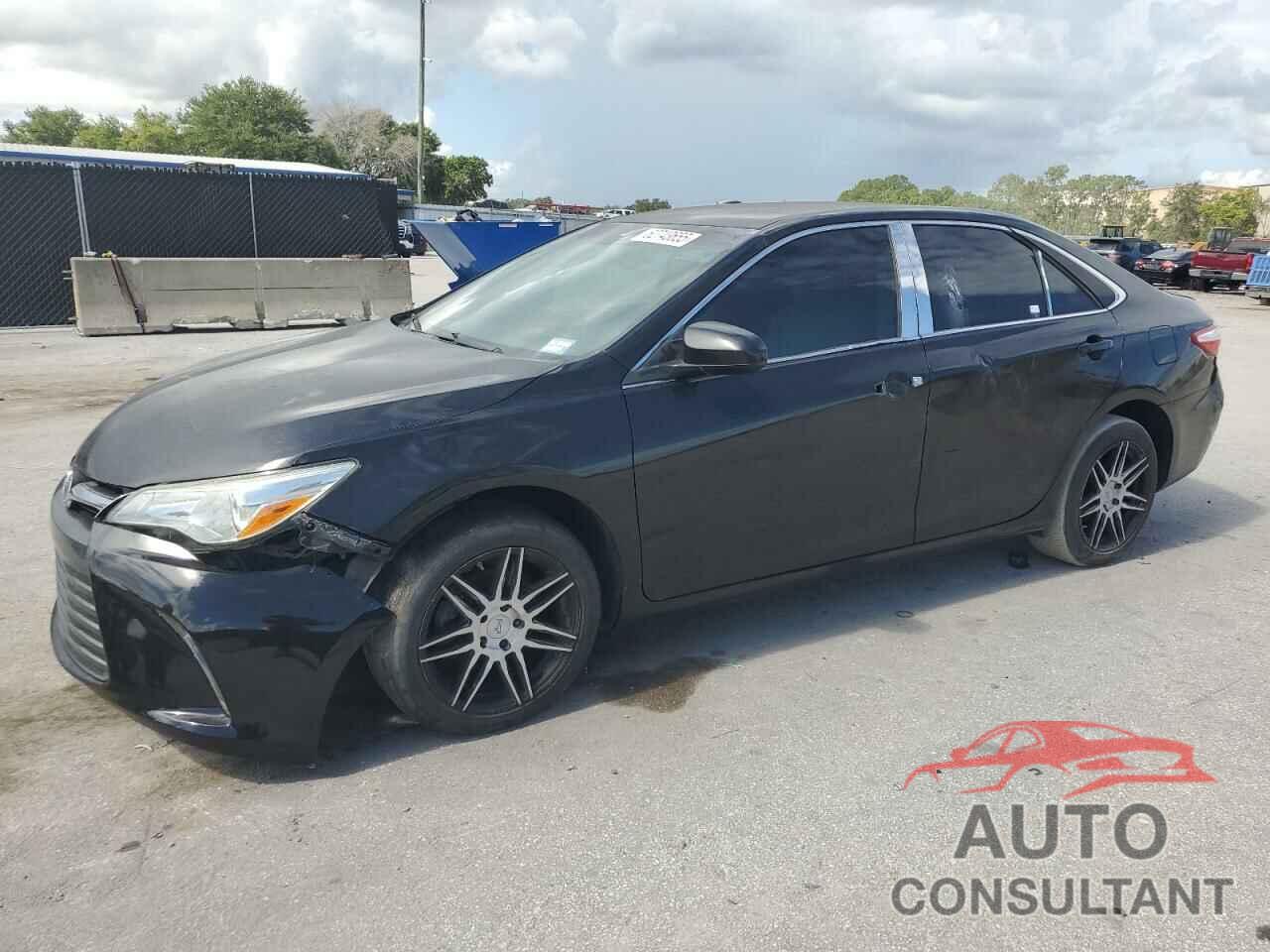 TOYOTA CAMRY 2016 - 4T4BF1FK7GR575612