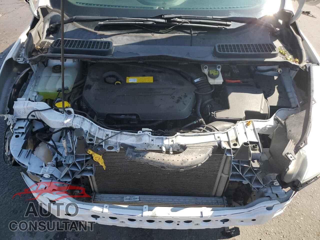 FORD ESCAPE 2015 - 1FMCU9GX4FUA97922