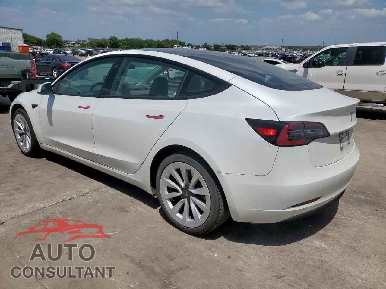 TESLA MODEL 3 2023 - 5YJ3E1EA8PF567946