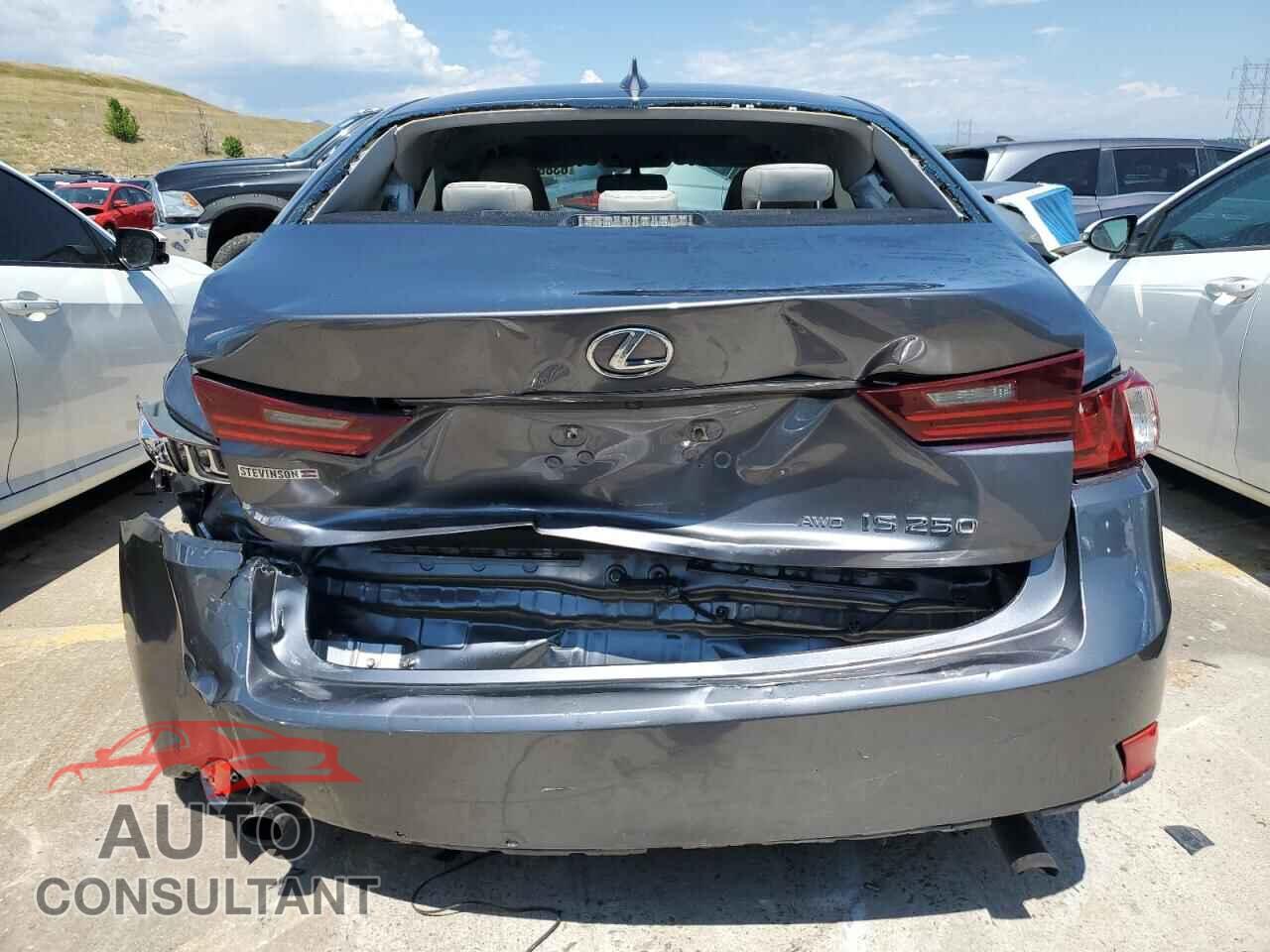 LEXUS IS 2014 - JTHCF1D26E5011767