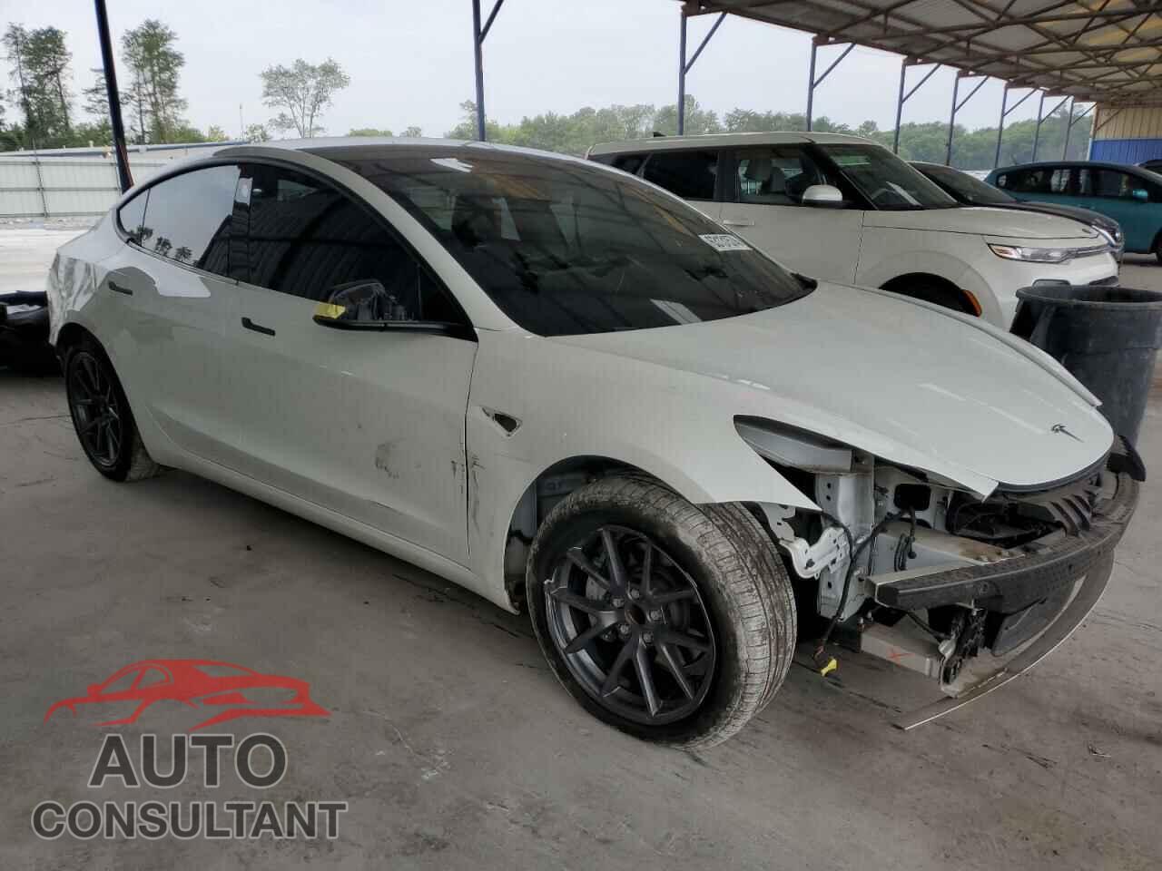 TESLA MODEL 3 2021 - 5YJ3E1EA4MF985500