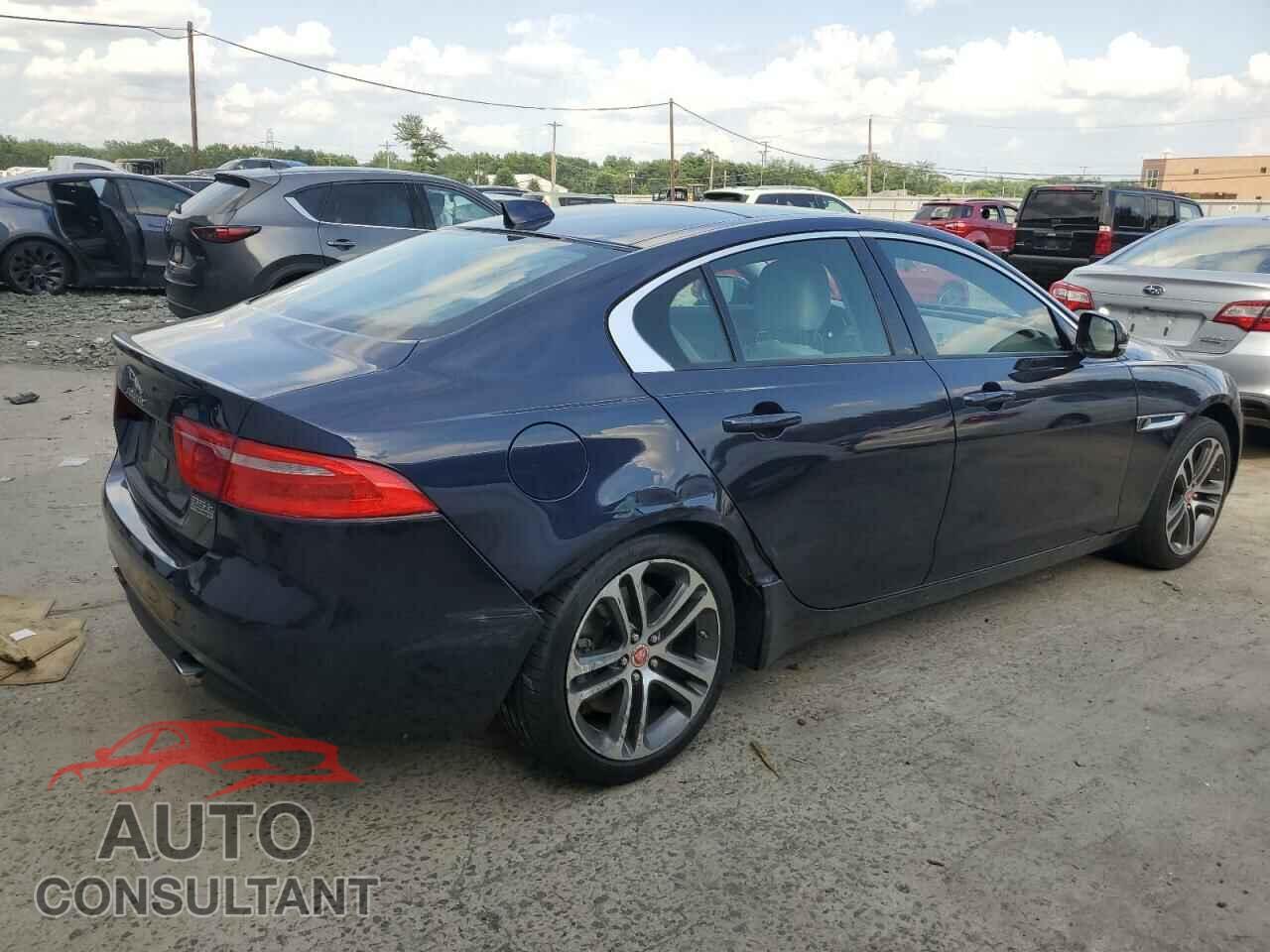 JAGUAR XE 2017 - SAJAJ4BV7HA975247