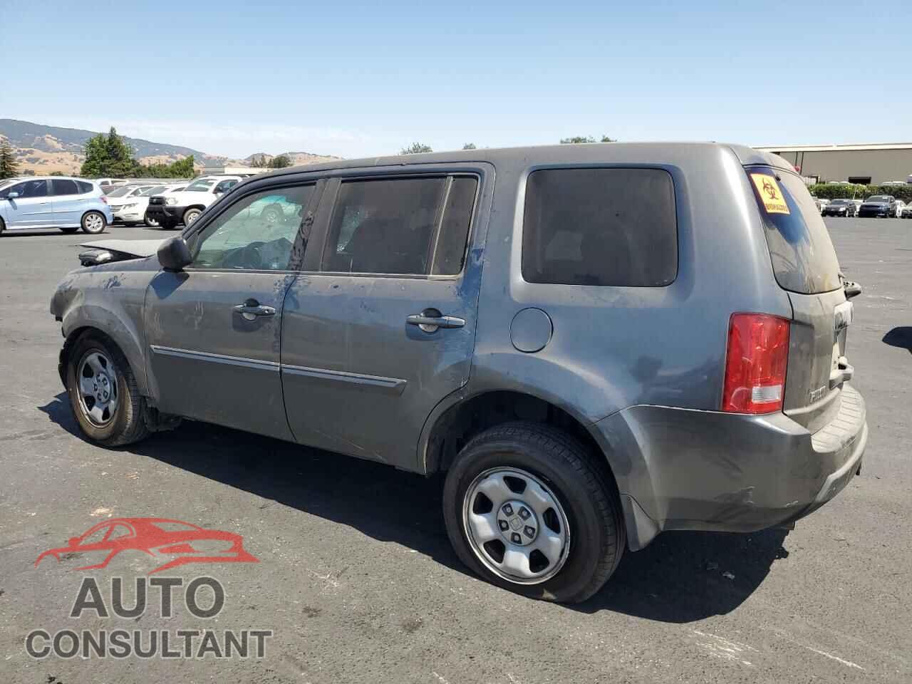HONDA PILOT 2011 - 5FNYF4H24BB028760