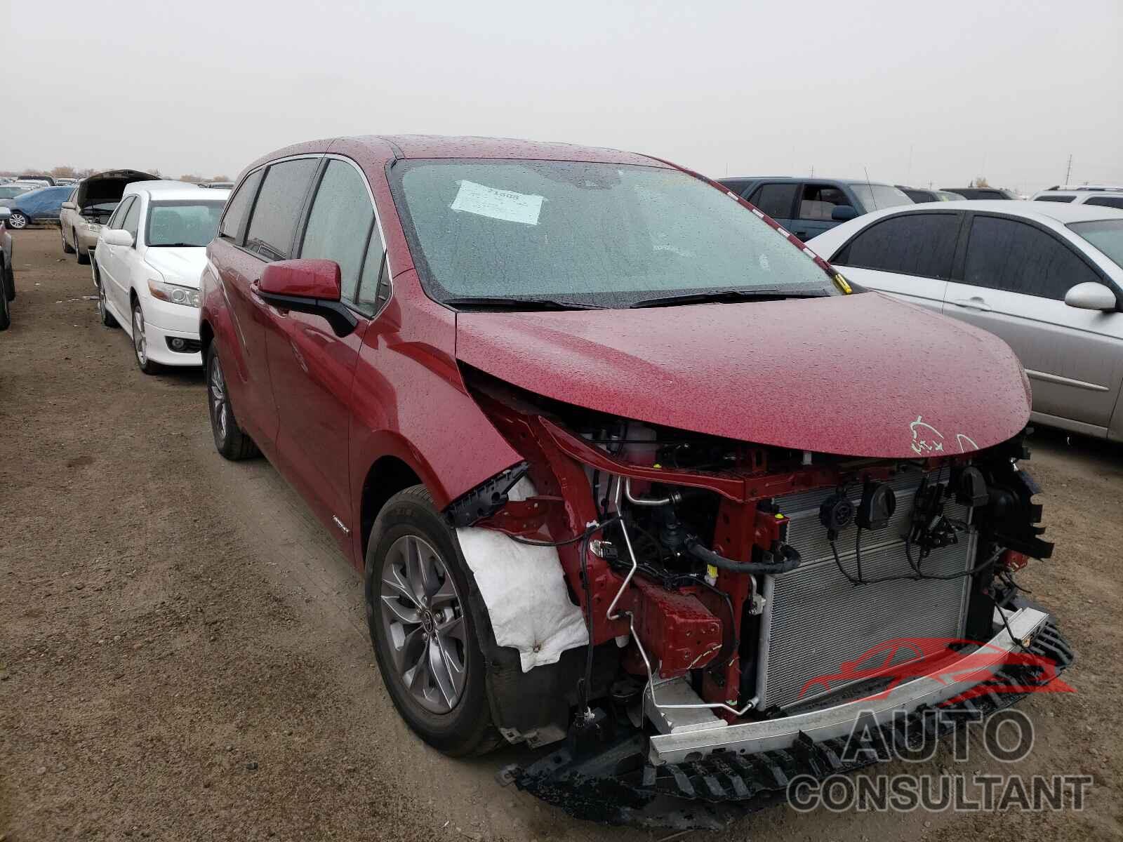 TOYOTA SIENNA 2021 - 5TDKSKFC4MS005835