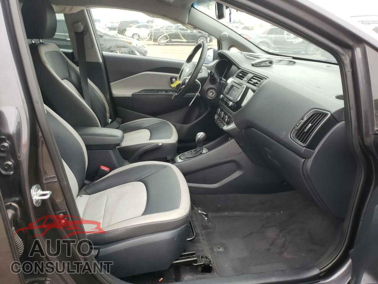 KIA RIO 2017 - KNADN5A30H6036527