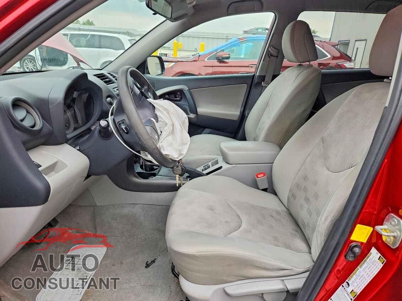 TOYOTA RAV4 2012 - 2T3BF4DV7CW208140