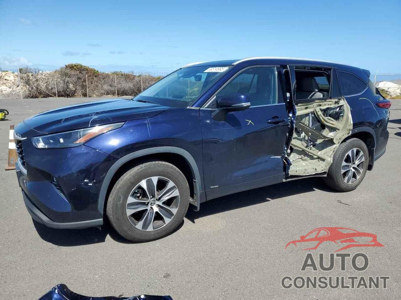 TOYOTA HIGHLANDER 2022 - 5TDGBRCH9NS557234