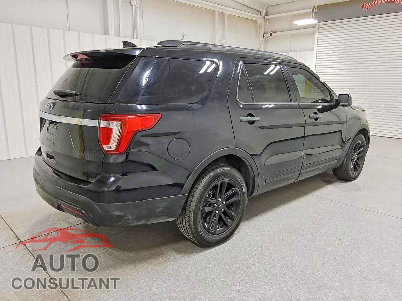 FORD EXPLORER 2017 - 1FM5K7B84HGD90191