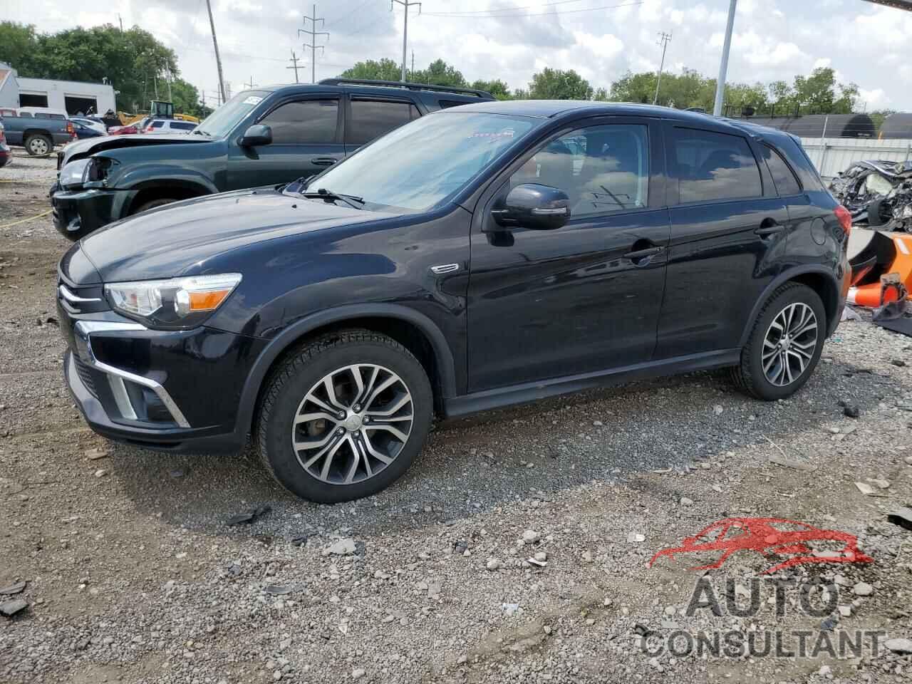 MITSUBISHI OUTLANDER 2018 - JA4AR3AW1JU014542