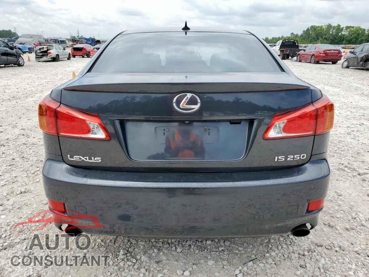 LEXUS IS 2009 - JTHBK262095095844