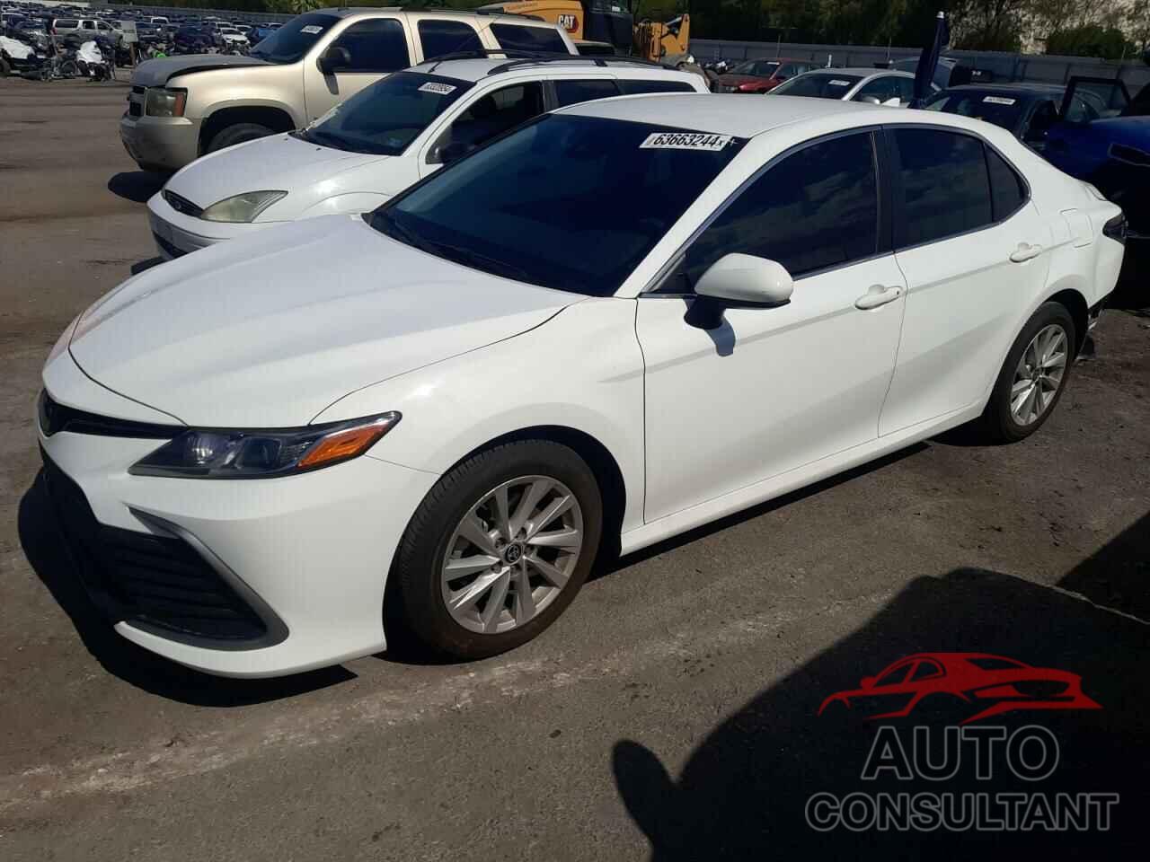 TOYOTA CAMRY 2022 - 4T1C11AK0NU678226