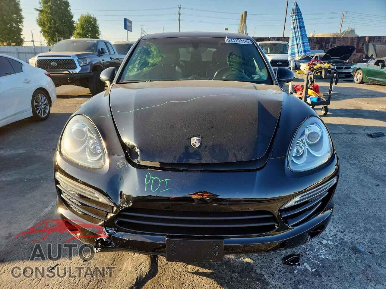 PORSCHE CAYENNE 2013 - WP1AA2A26DLA06465