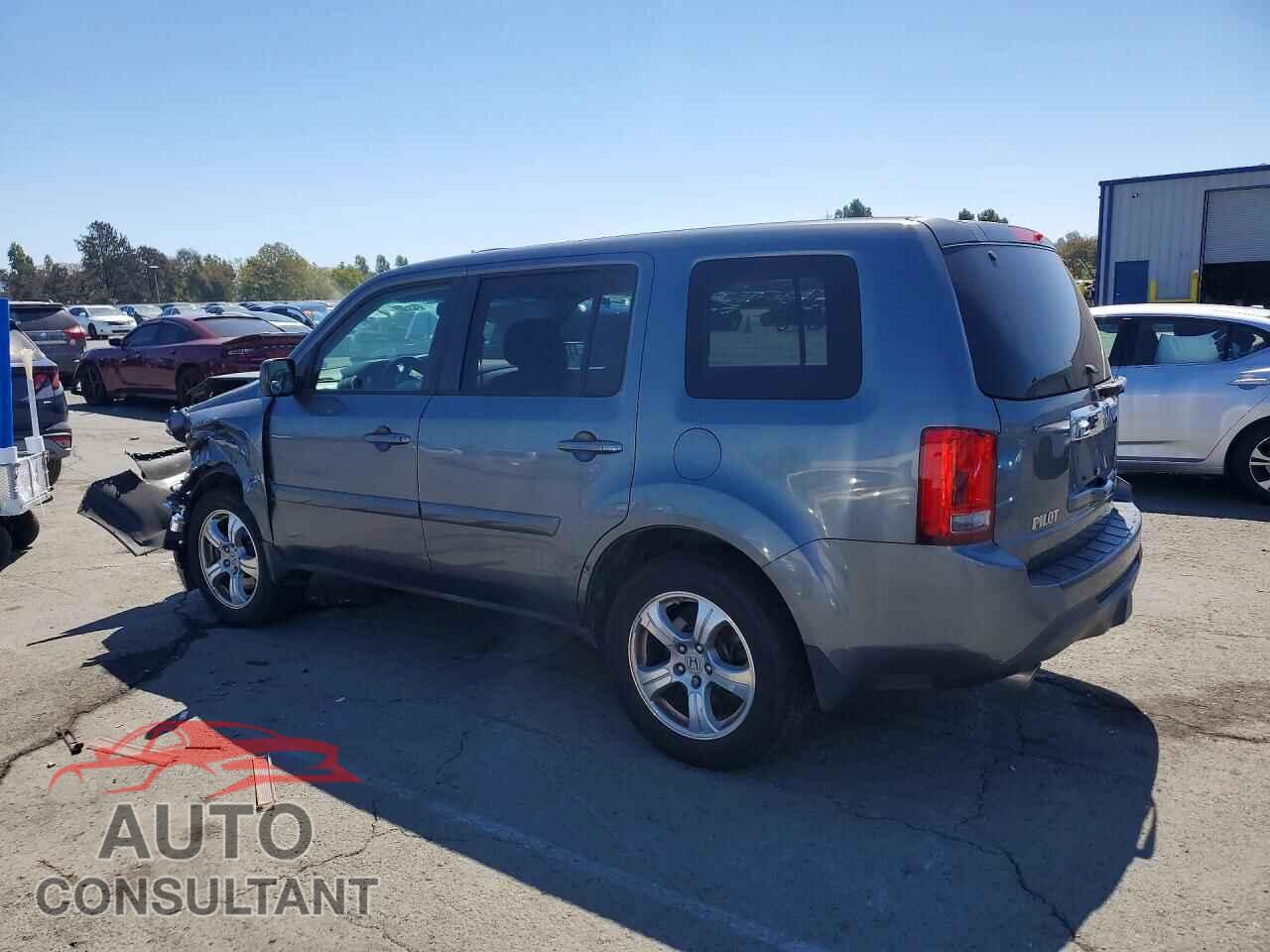 HONDA PILOT 2013 - 5FNYF4H52DB071314