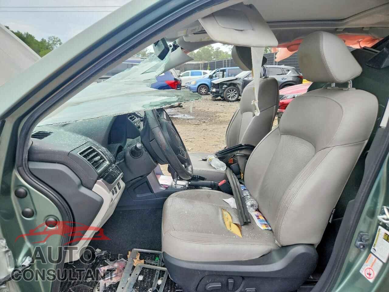 SUBARU FORESTER 2017 - JF2SJARC8HH424730