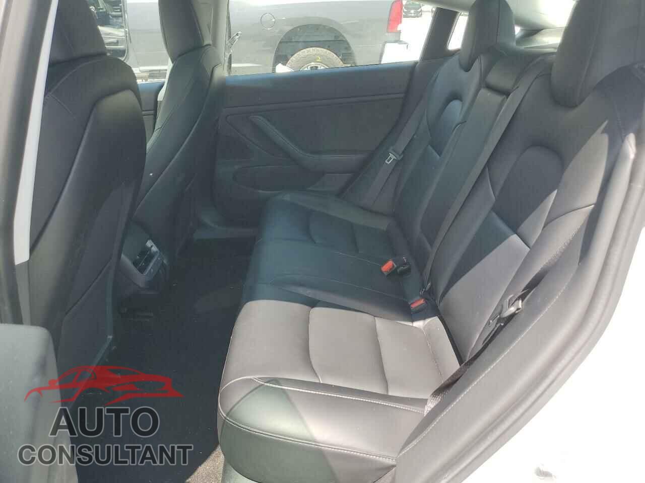 TESLA MODEL 3 2019 - 5YJ3E1EA3KF426369