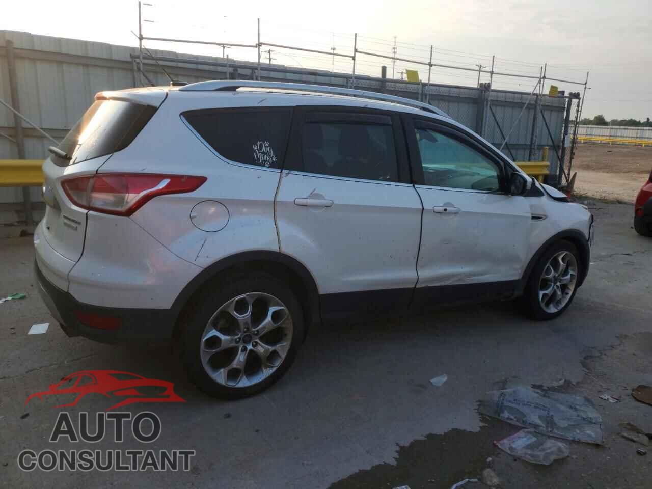 FORD ESCAPE 2015 - 1FMCU0J93FUC76748