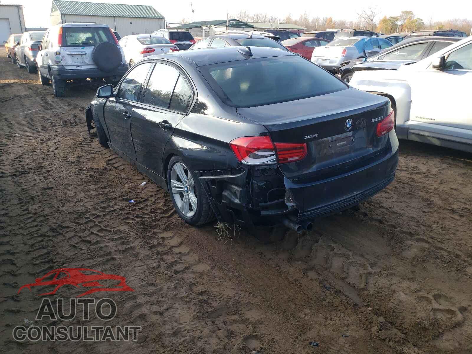 BMW 3 SERIES 2016 - WBA8E3G52GNU05357