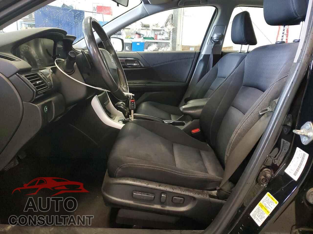 HONDA ACCORD 2015 - 1HGCR2F56FA800940