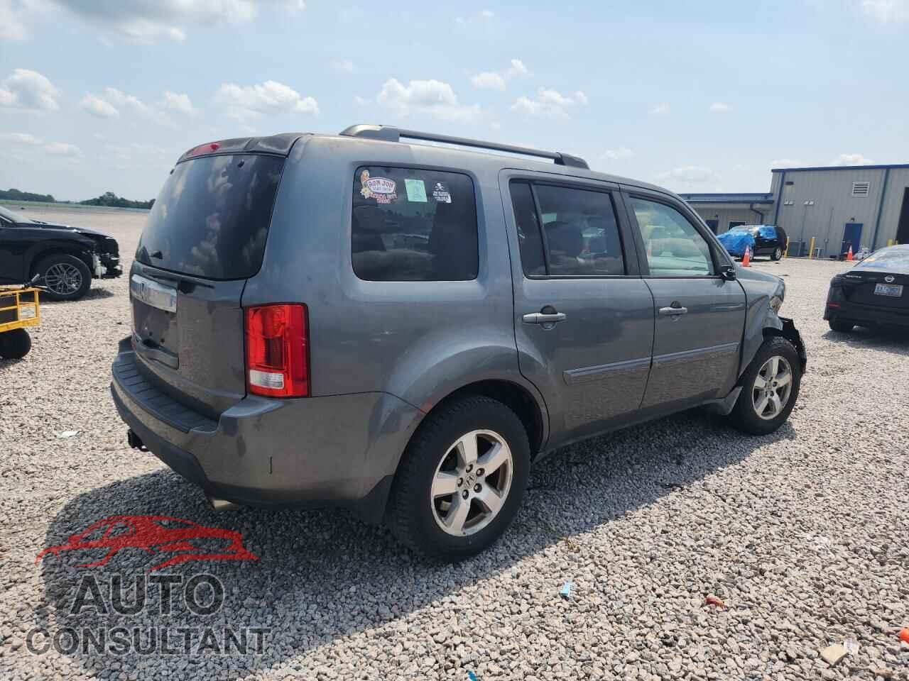 HONDA PILOT 2011 - 5FNYF3H65BB004917