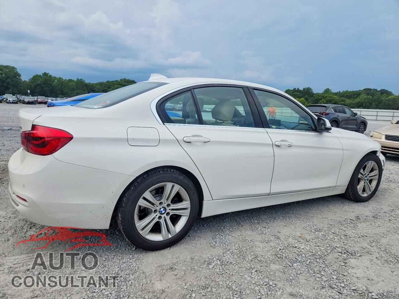 BMW 3 SERIES 2016 - WBA8E3G56GNU00419