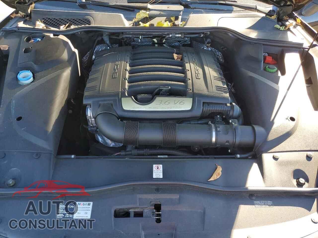 PORSCHE CAYENNE 2016 - WP1AA2A28GLA04172
