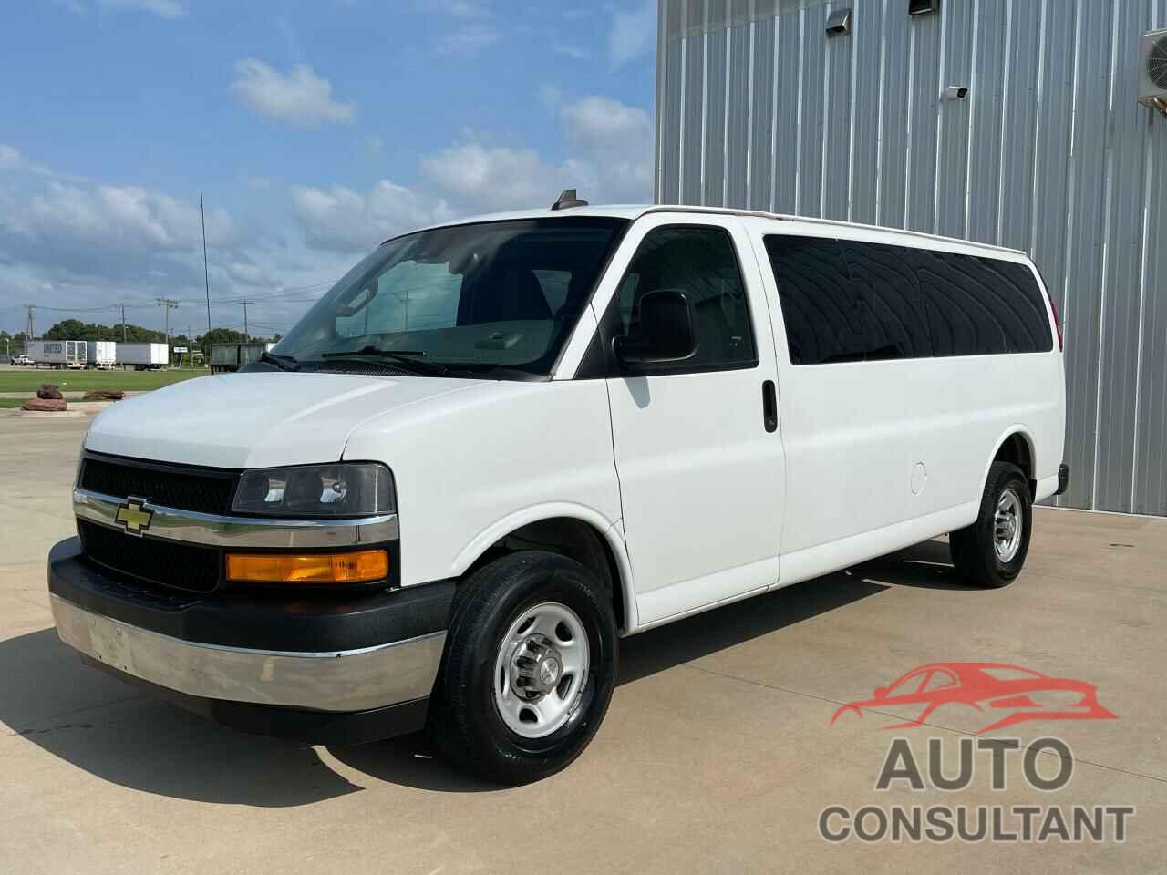CHEVROLET EXPRESS 2019 - 1GAZGPFG4K1218660