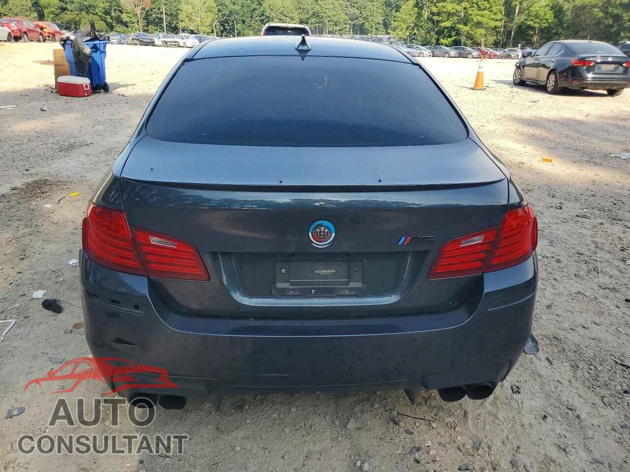 BMW M5 2014 - WBSFV9C53ED593465
