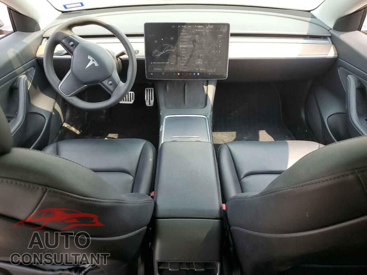 TESLA MODEL 3 2021 - 5YJ3E1EA6MF940106