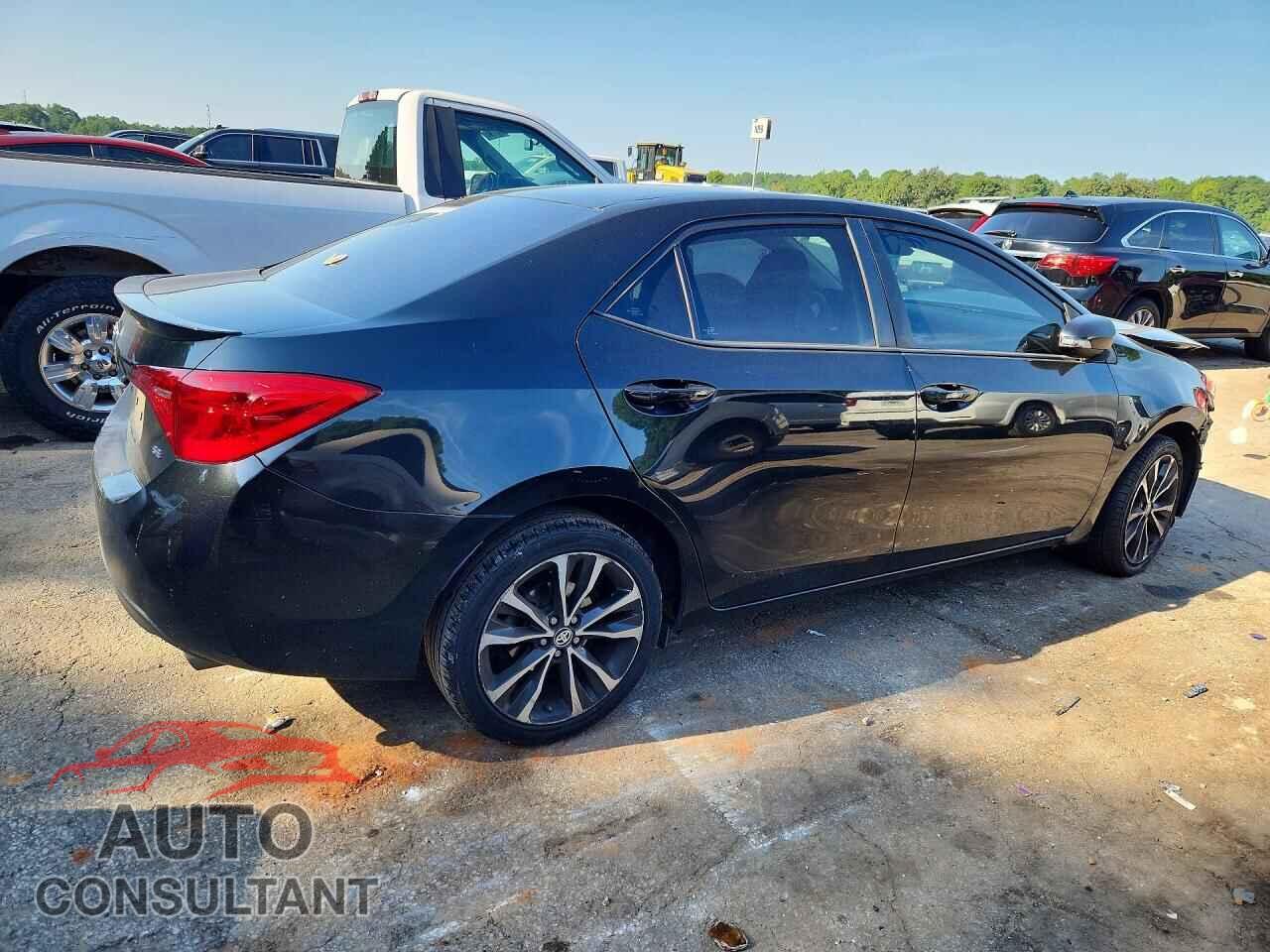 TOYOTA COROLLA 2018 - 5YFBURHE7JP824554